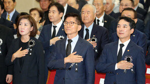 나경원 “오늘 정권교체 가장 크게 실감”…이승만 추모식서 감격