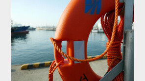 인천 석섬에서 보트 점검 중 바다에 빠진 60대남성 사망