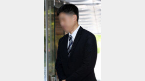 ‘트래펑’ 백광산업 전 대표 구속심사 출석…‘200억 횡령’ 혐의