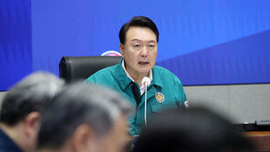 尹, 광복절 특별사면 검토…안종범·최지성 등 거론