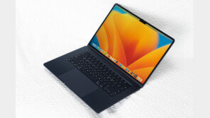 [리뷰] 15인치 화면으로 선택권 넓혔다, 애플 맥북 에어 15