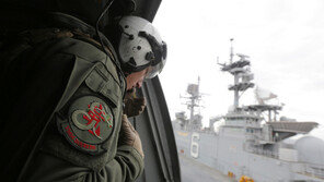 美 국방부 “한미일 3국 정규 훈련계획 개발 중”