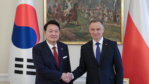 두다 폴란드 대통령, 내달 초 방한…윤 대통령 재회 가능성