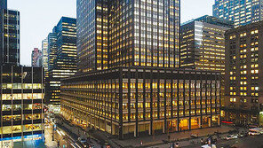 美-유럽 시장 떠나는 ‘차이나머니’, 자원 찾아 동남아-남미로 