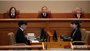 헌재 “법원·경찰서 ‘장애인 편의시설 미비’” 헌법소원 각하