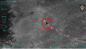 美옥수수밭서 3살 아이 실종…헬기 ‘적외선 카메라’로 찾았다 (영상)