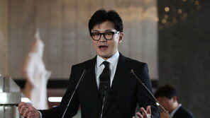 한동훈, 민주 검찰청 항의 방문에 “권력 악용 최악 사법방해”