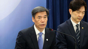 정부 “일본에 ‘오염수’ 국민 우려 전달…모니터링 장기간 투명하게 해야”