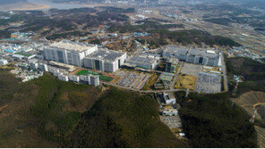 LG디스플레이, 2분기 영업손실 축소…“바닥 지났다, 하반기 회복”