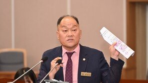 성희롱 논란 양태석 거제시의원 “국민의힘 탈당한다”