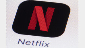 넷플릭스, ‘고액 연봉’ AI직군 구인에 배우·작가들 반발