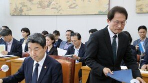 이주호 “자녀가 교권침해땐 학부모도 특별교육 의무화” 