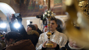 우크라, 성탄절 날짜 12월25일로 공식 변경…러시아와 단절