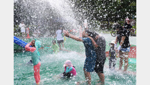 물놀이철 귓병 환자 3명 중 1명이 앓는다는 ‘이 병’