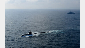 한미, 핵잠 투입 연합 대잠전 훈련…北잠수함 기습 침투 대비