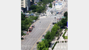 본격 휴가 시즌… 텅 빈 서울 도심