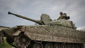 러시아, 우크라서 스웨덴 장갑차 첫 노획