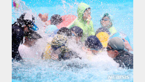 폭염에 열대야, 소나기까지…맞물린 고기압에 갇힌 한반도