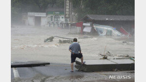 중국, 태풍 독수리 영향으로 기록적인 폭우… 최소 20명 사망