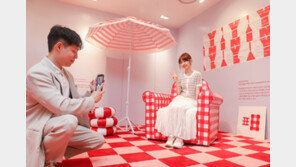 현대백화점면세점, ‘비닐 쇼핑백’ 재활용… 디자인 전시 개최