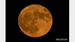 8월 두 번째 슈퍼문…31일 오전 10시36분 ‘블루문’ 뜬다