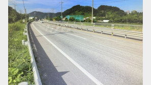 국도서 자전거 타던 70대, 3대 차량에 연달아 치여 숨져