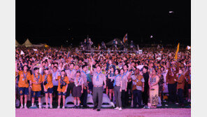 80여명 쓰러진 잼버리 개영식…소방·경찰 중단요청에도 ‘20분 더’