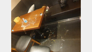 “애 5명 동반 술마신 손님들, 기저귀·외부쓰레기 두고 가” 치킨집 토로