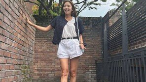 ‘이규혁♥’ 손담비, 독보적 각선미…“우리 자기 사진 잘 찍네”