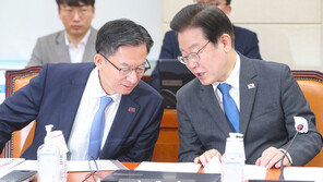 정성호 “연말 비대위? 이재명 힘 빼는 소리…불출마도 지금은 쉿!”