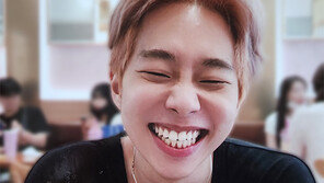 식당일 하며 가수 꿈꾸던 24살 청년, 4명 살리고 하늘로