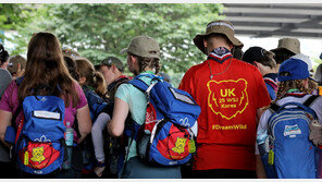 “韓 잼버리 가려고 18개월간 빵 구워팔며 600만원 모았는데…”