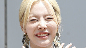 SM “소녀시대 써니와 전속계약 종료…새로운 길 응원 부탁”