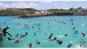 제주도, 국내 관광객 유치 대책 마련… 효과는 미지수