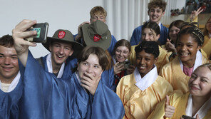 與 “마지막까지 소중한 잼버리 추억 쌓도록 최선 다 해야”