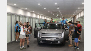 연수원 내주고, 롯데월드 개방도…잼버리 돕는 기업들