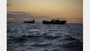 이탈리아 최남단 해역서 난민선 침몰… 41명 숨져