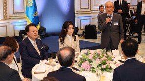 “이승만기념관 건립 도와달라”… “적극 돕겠다” 