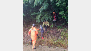 개울 건너 외양간 갔다가 폭우에 고립된 50대 여성 구조