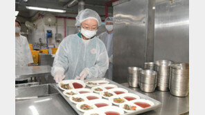 ‘잼버리 급식소’ 점검한 식약처장…“할랄·비건도 꼼꼼히”