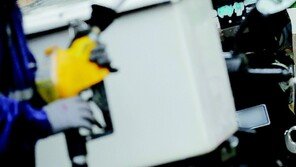 전국 평균 휘발유가격 10개월 만에 1700원 넘어 