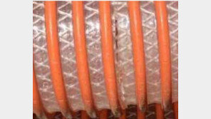 “후쿠시마 오염수 이동 호스에 균열…외부 유출 방사성 물질은 없어”