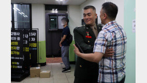 김웅 “해병 수사단장 공격, 추미애 일당과 뭐가 다르냐…난 박정훈 대령편”