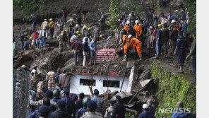 인도 히말라야 부근서 몬순 폭우에 22명 사망