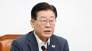 이재명, 尹경축사에 “일본 묻지마 군사협력 있을 수 없어”