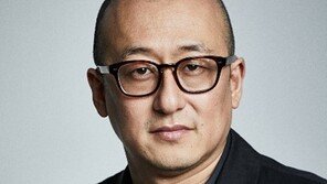 정용진·정유경 오너보다 연봉 높은 신세계인터 CEO ‘윌리엄김’, 왜?