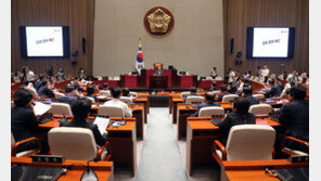 [단독]공천 실무 이철규 “배 침몰시킬 승객은 승선 못해”