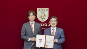 홍명보 울산현대축구감독, 모교 고려대에 1억 원 기부