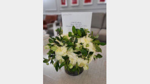 바이든, 윤 대통령에 애도 조화 보내…곧 통화 예정