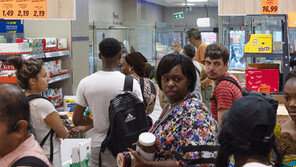 고물가에 파리지앵도 ‘못난이 식품’ 사… 佛 식비 최대폭 감소